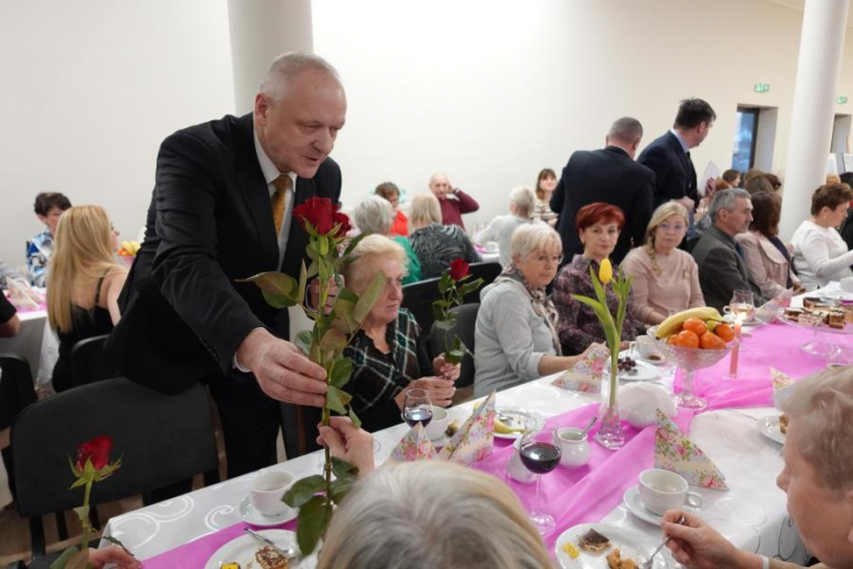 Gminne Obchody Dnia Kobiet i Mężczyzn w Bardzie