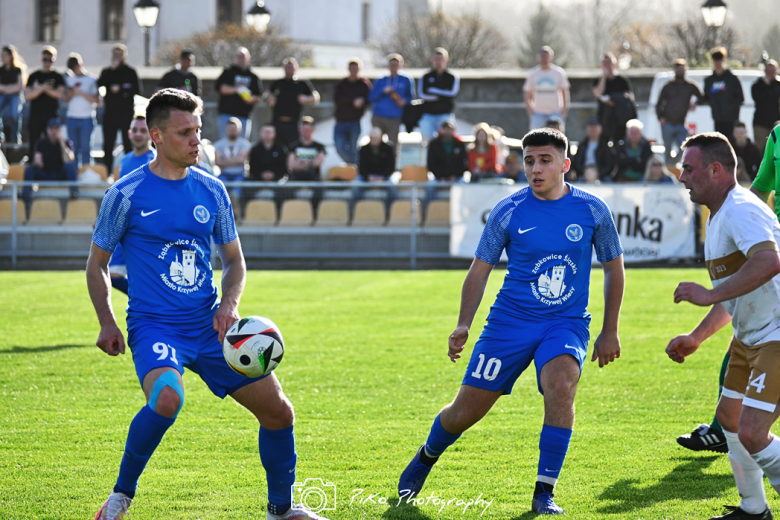 Klasa okręgowa: Zamek Kamieniec Ząbkowicki 1:2 (0:2) Orzeł Ząbkowice Śląskie