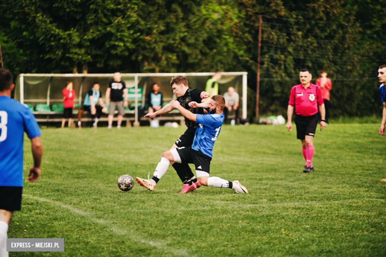 	A-klasa: Kłos Laski 0:3 (0:2) Unia Złoty Stok