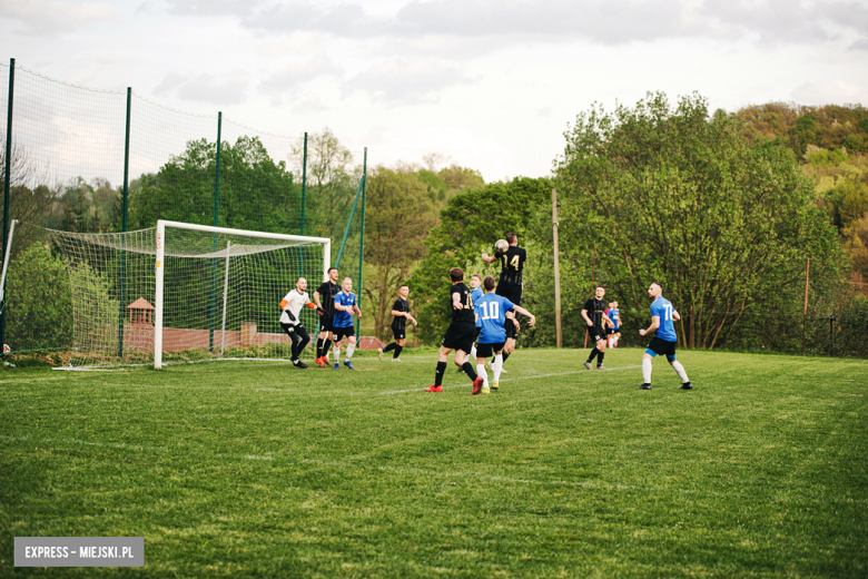 	A-klasa: Kłos Laski 0:3 (0:2) Unia Złoty Stok