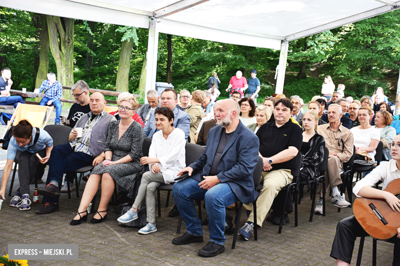 Spotkanie z Tomaszem Karamonem - autorem książki „Co widziała Matka B. Opowieści z Barda”.