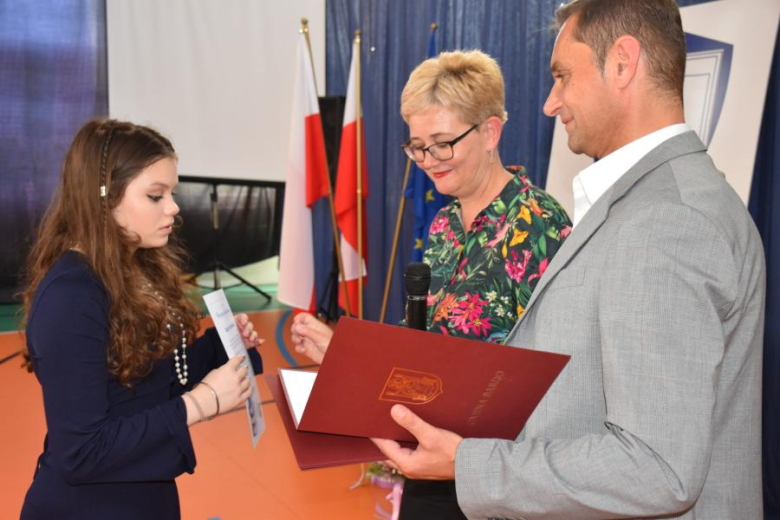 Zakończenie roku szkolnego w placówkach oświatowych Gminy Bardo