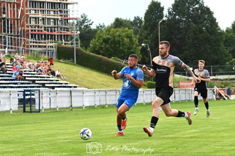 IV liga: Orzeł Ząbkowice Śląskie 1:2 (1:1) Barycz Sułów