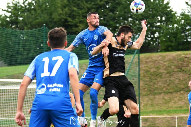 IV liga: Orzeł Ząbkowice Śląskie 1:2 (1:1) Barycz Sułów