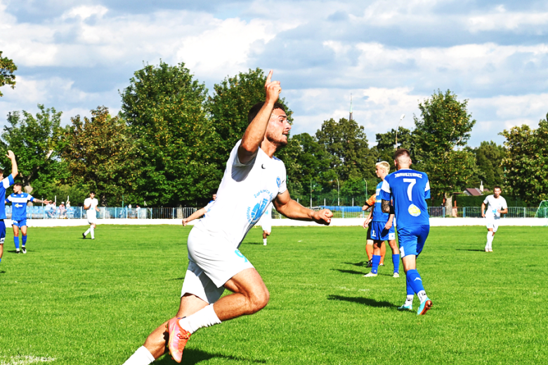 Klasa okręgowa: Bielawianka Bielawa 2:3 (1:1) Orzeł Ząbkowice Śląskie