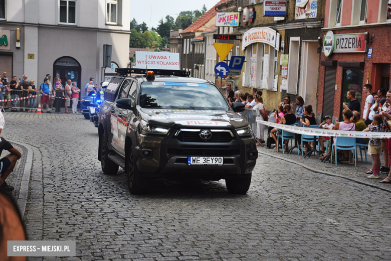 81. Tour de Pologne. Kolarze przejechali przez ząbkowicki rynek