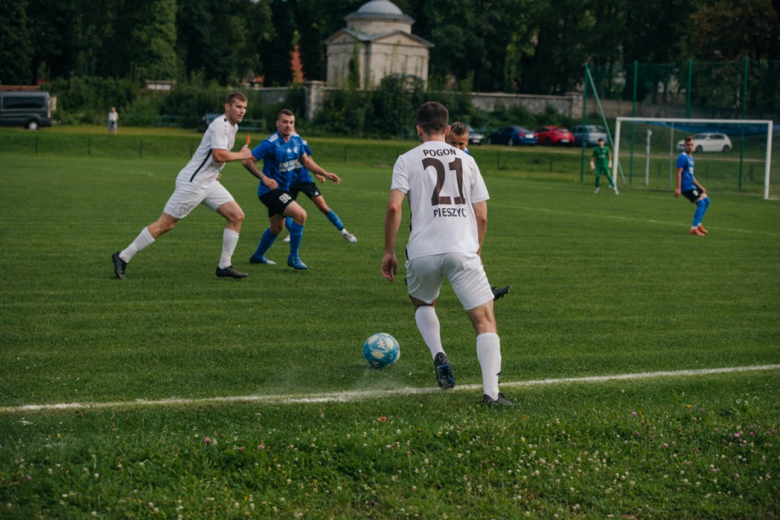 Klasa okręgowa: Unia Złoty Stok 1:3 (0:1) Pogoń Pieszyce