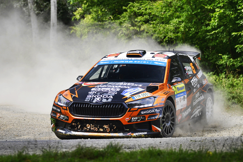 53. Barum Czech Rally Zlín 2024 dla Stříteskego i Hovorki [foto]