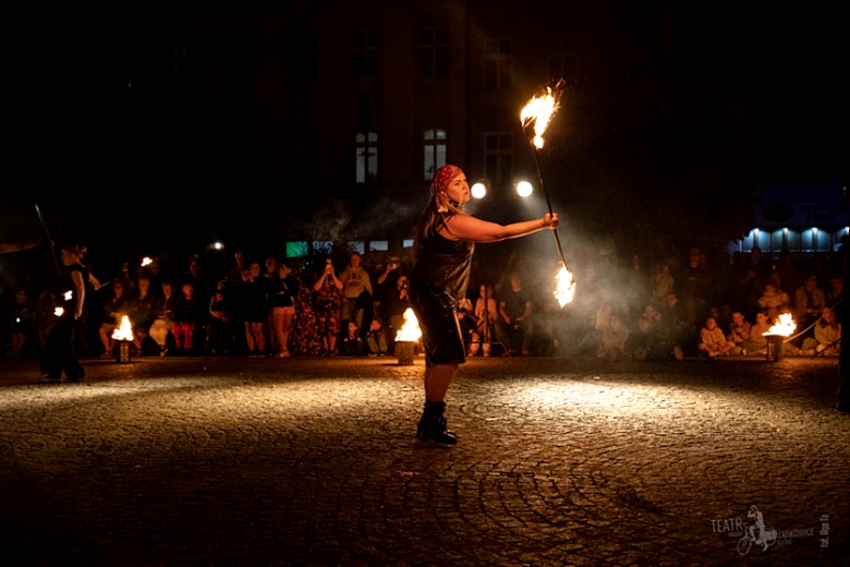 Miasto Ognia - spektakl teatru miejskiego w Ząbkowicach Śląskich