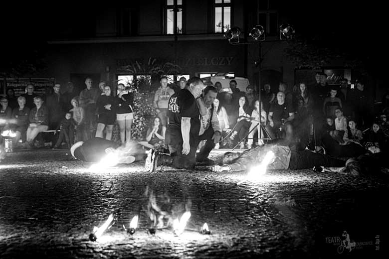 Miasto Ognia - spektakl teatru miejskiego w Ząbkowicach Śląskich