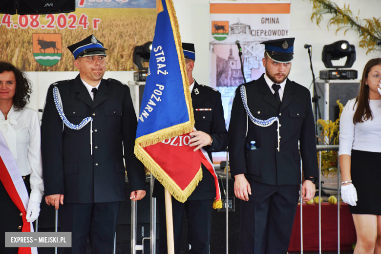 Dożynki gminy Ciepłowody w Starym Henrykowie 