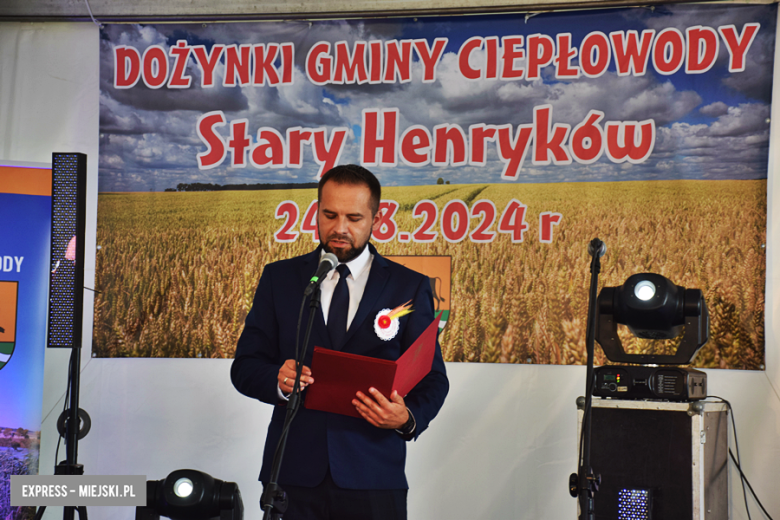 Dożynki gminy Ciepłowody w Starym Henrykowie 