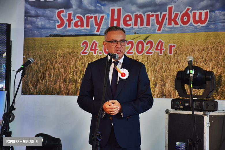 Dożynki gminy Ciepłowody w Starym Henrykowie 