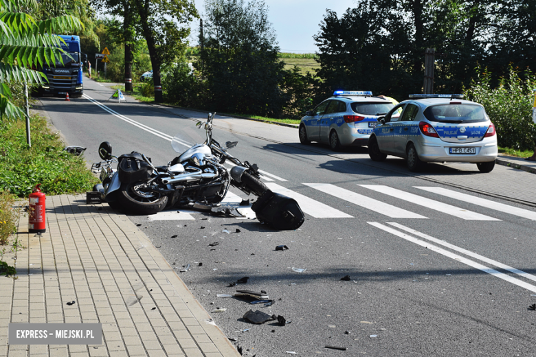 Zderzenie motocykla i osobówki między Kamieńcem Ząbkowickim a Złotym Stokiem 