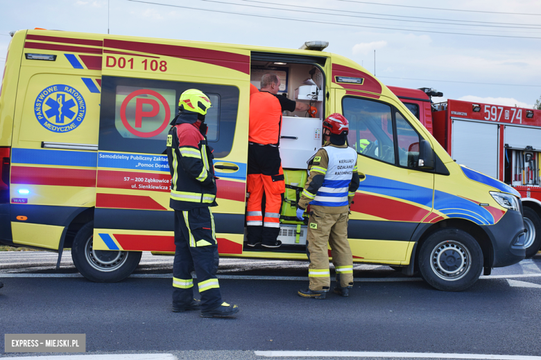 Zderzenie opla i forda między Braszowicami a Ząbkowicami Śląskimi