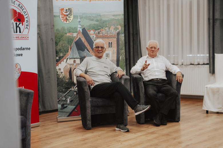 	IV Powiatowy Kongres Kobiet Wiejskich w Mąkolnie