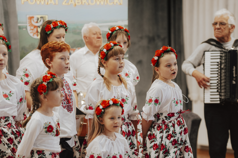 	IV Powiatowy Kongres Kobiet Wiejskich w Mąkolnie