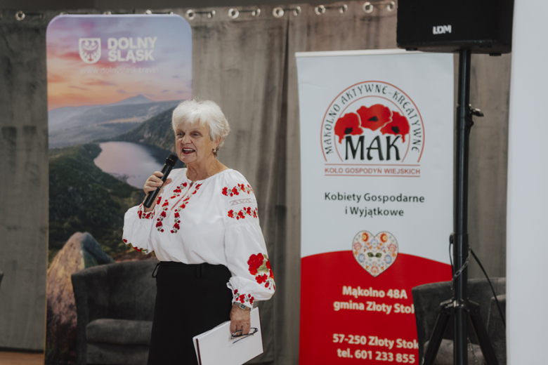 	IV Powiatowy Kongres Kobiet Wiejskich w Mąkolnie