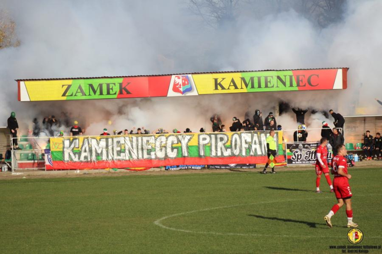 Klasa okręgowa: Zamek Kamieniec Ząbkowicki 3:2 (1:2) Lechia II Dzierżoniów