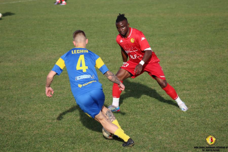 Klasa okręgowa: Zamek Kamieniec Ząbkowicki 3:2 (1:2) Lechia II Dzierżoniów