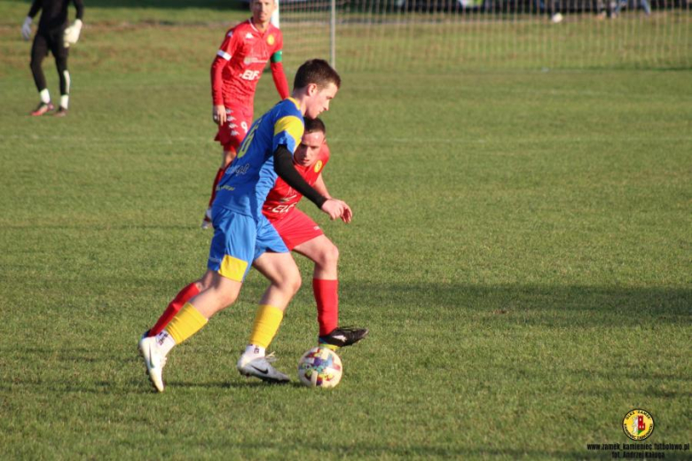 Klasa okręgowa: Zamek Kamieniec Ząbkowicki 3:2 (1:2) Lechia II Dzierżoniów