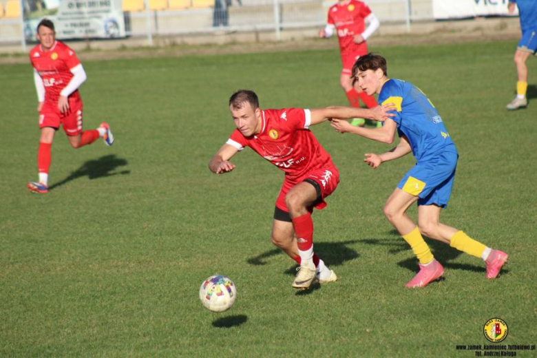 Klasa okręgowa: Zamek Kamieniec Ząbkowicki 3:2 (1:2) Lechia II Dzierżoniów