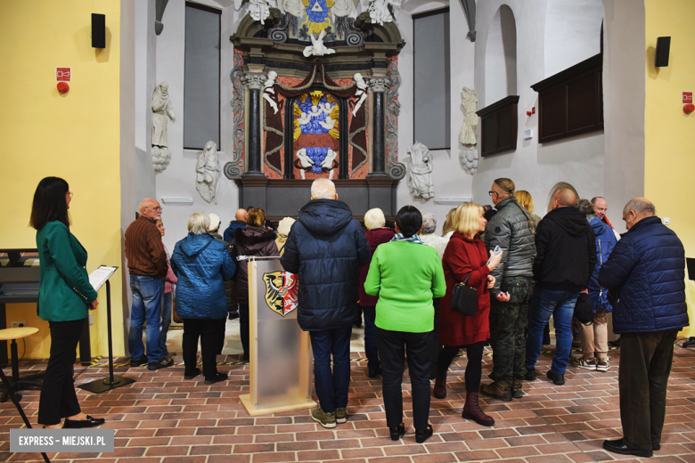 Odsłonięcie zrewitalizowanego ołtarza głównego w złotostockim Evangeliku