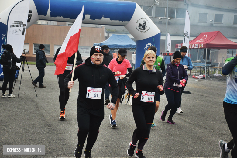 Na sportowo uczcili 106. rocznicę odzyskania Niepodległości przez Polskę