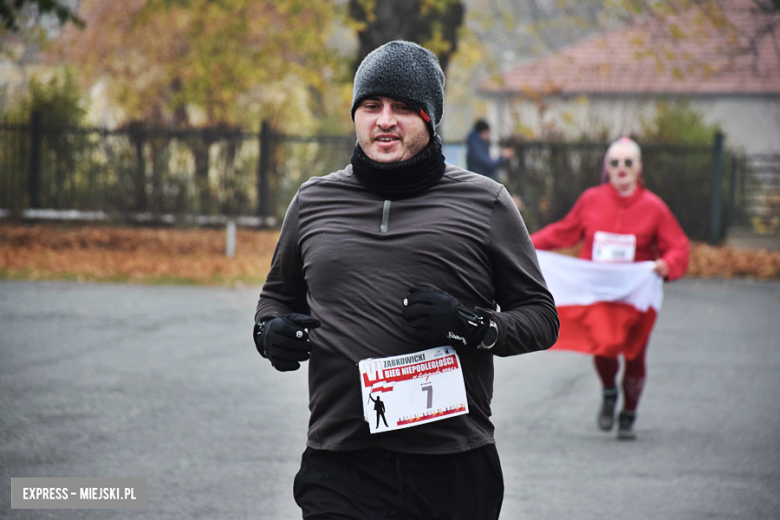 Na sportowo uczcili 106. rocznicę odzyskania Niepodległości przez Polskę