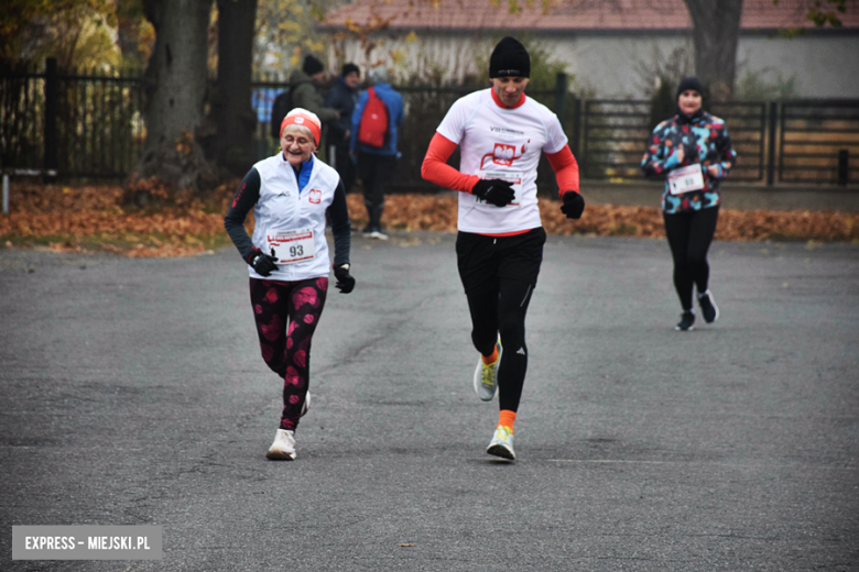 Na sportowo uczcili 106. rocznicę odzyskania Niepodległości przez Polskę