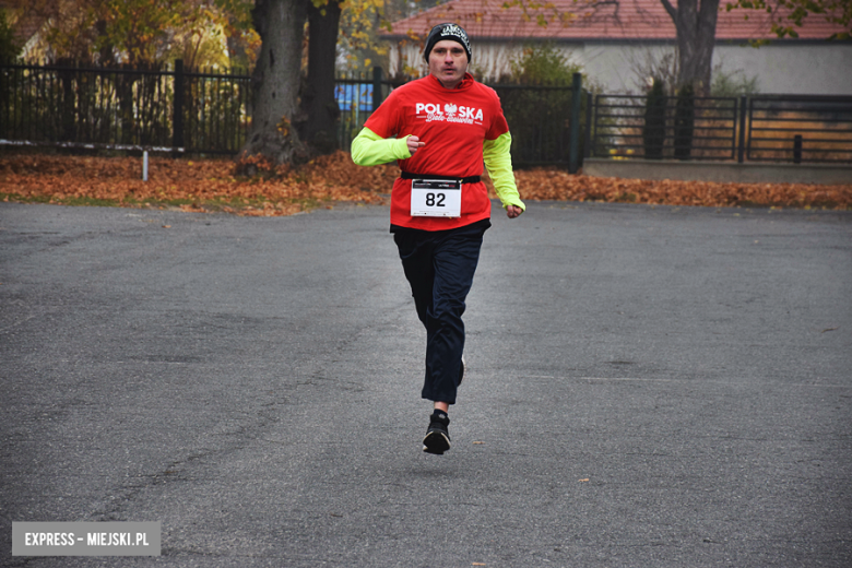 Na sportowo uczcili 106. rocznicę odzyskania Niepodległości przez Polskę