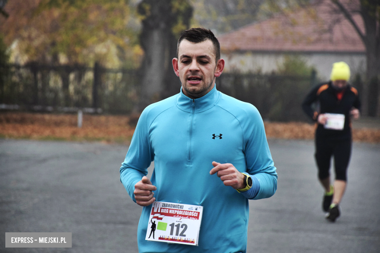 Na sportowo uczcili 106. rocznicę odzyskania Niepodległości przez Polskę