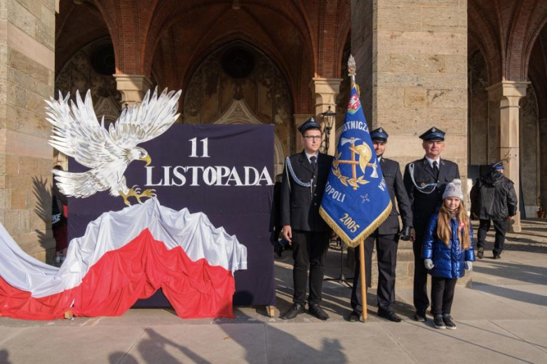 Obchody 106. rocznicy odzyskania NIepodległości w pałacowej scenerii