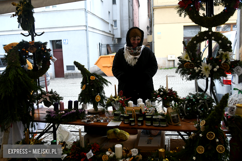 Mikołajkowy Jarmark Bożonarodzeniowy w Ząbkowicach Śląskich