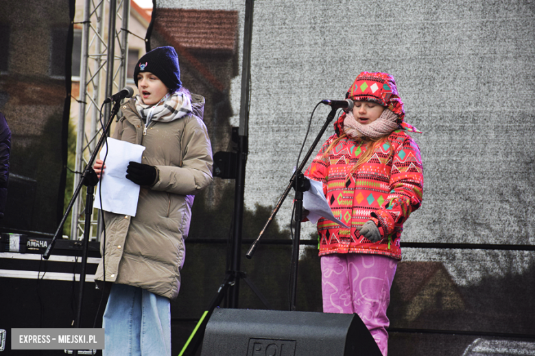 Jarmark Bożonarodzeniowy i spotkanie ze św. Mikołajem w Bardzie