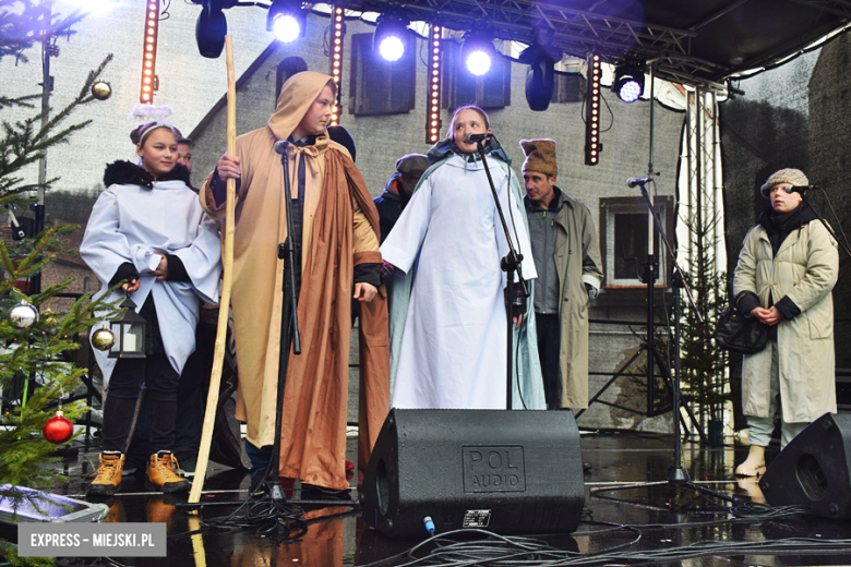 Jarmark Bożonarodzeniowy i spotkanie ze św. Mikołajem w Bardzie