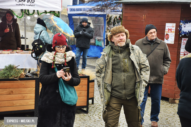 Jarmark Bożonarodzeniowy i spotkanie ze św. Mikołajem w Bardzie