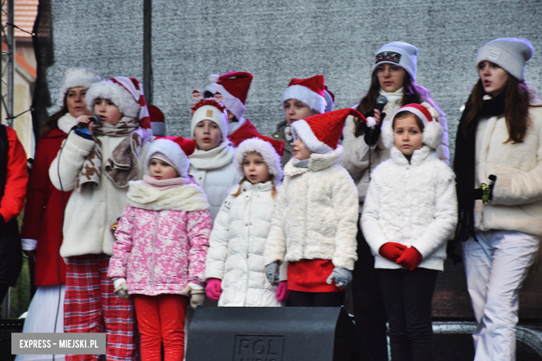 Jarmark Bożonarodzeniowy i spotkanie ze św. Mikołajem w Bardzie