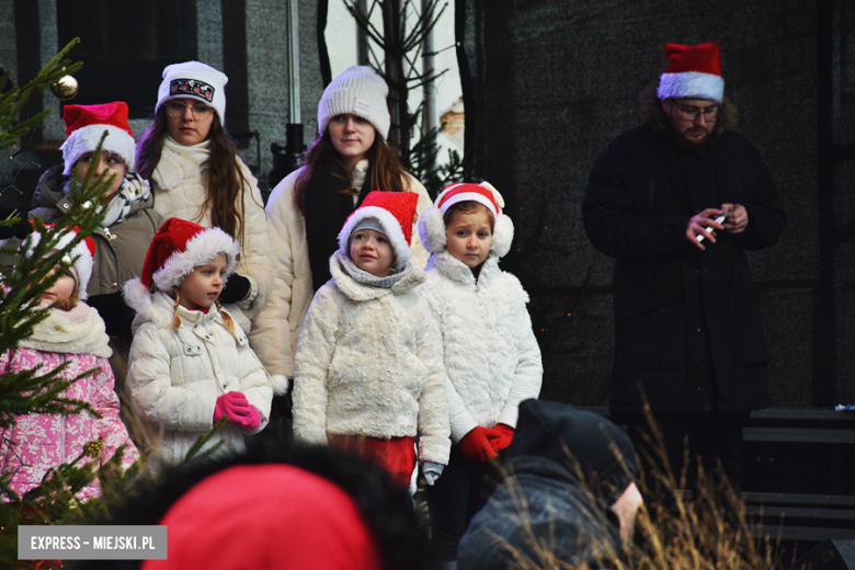 Jarmark Bożonarodzeniowy i spotkanie ze św. Mikołajem w Bardzie