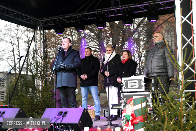 Bożonarodzeniowy jarmark na Kamienieckich Błoniach