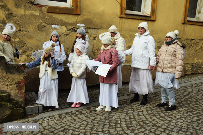 Orszak Trzech Króli po raz trzynasty przeszedł ulicami Barda