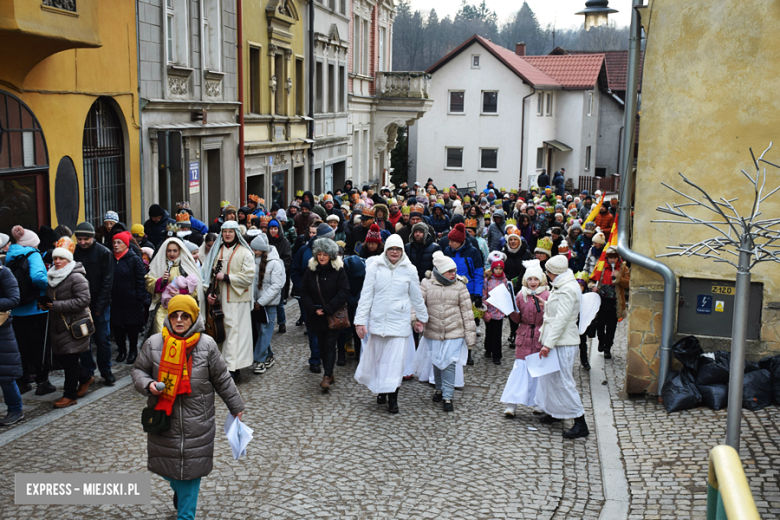 Orszak Trzech Króli po raz trzynasty przeszedł ulicami Barda