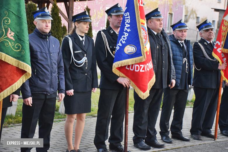 Oficjalne przekazanie nowego pojazdu ratowniczo-gaśniczego dla strażaków-ochotników z Przedborowej