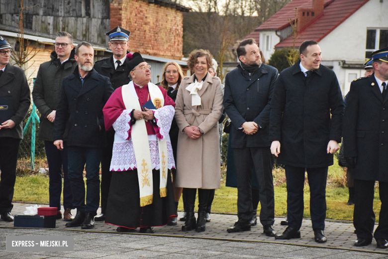 Oficjalne przekazanie nowego pojazdu ratowniczo-gaśniczego dla strażaków-ochotników z Przedborowej