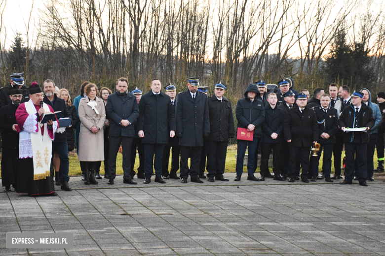 Oficjalne przekazanie nowego pojazdu ratowniczo-gaśniczego dla strażaków-ochotników z Przedborowej