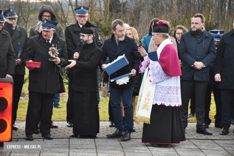 Oficjalne przekazanie nowego pojazdu ratowniczo-gaśniczego dla strażaków-ochotników z Przedborowej