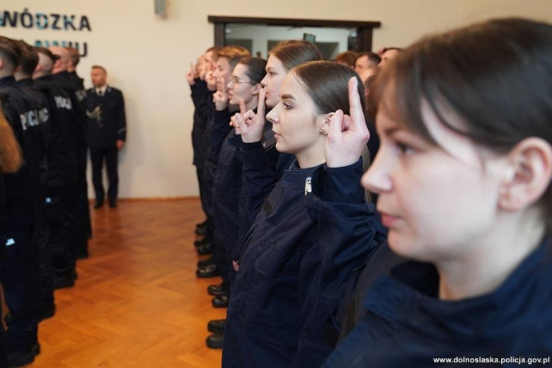 Nowi funkcjonariusze zasili szeregi dolnośląskiej policji