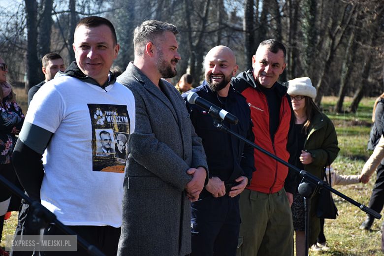 Bieg Tropem Wilczym w Kamieńcu Ząbkowickim [foto]