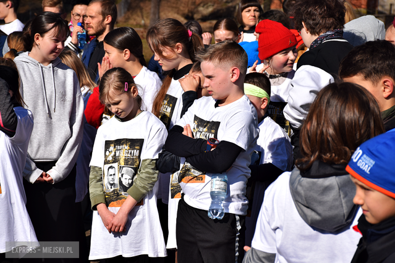 Bieg Tropem Wilczym w Kamieńcu Ząbkowickim [foto]