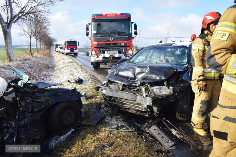 Tragiczny wypadek między Ząbkowicami a Ciepłowodami. Nie żyje młody mężczyzna